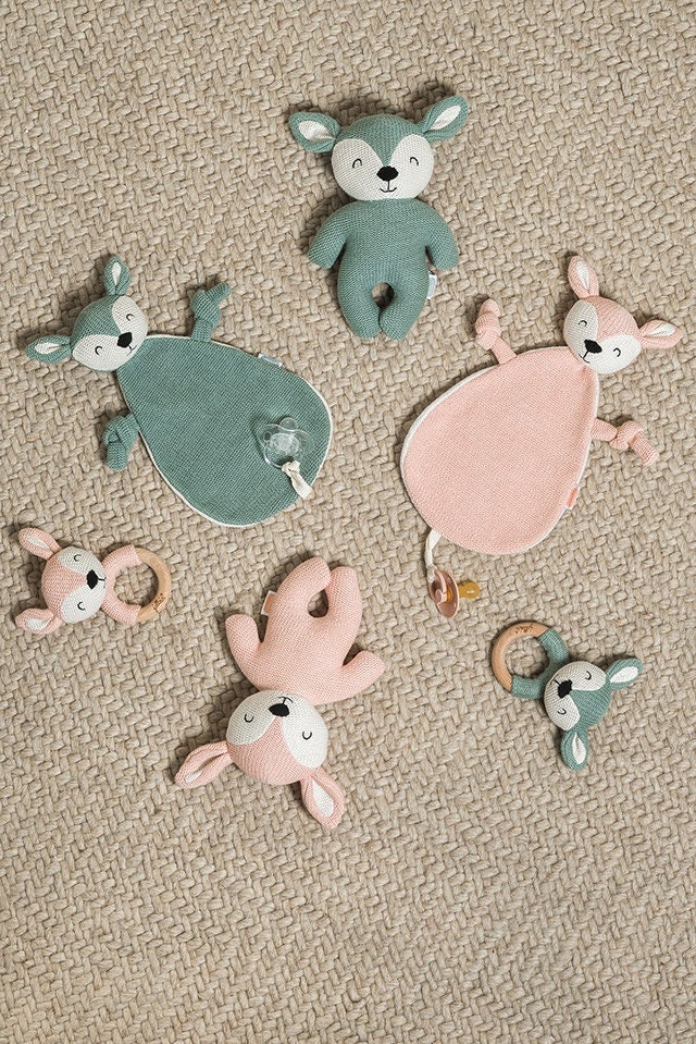 Nuckeltuch, Kuscheltuch Strickreh grün – Bild 3