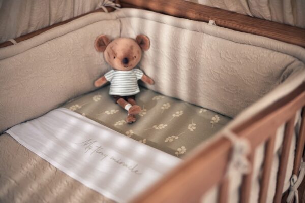 Kuscheltier Maus braun mit Shirt und Latzhose – Bild 10
