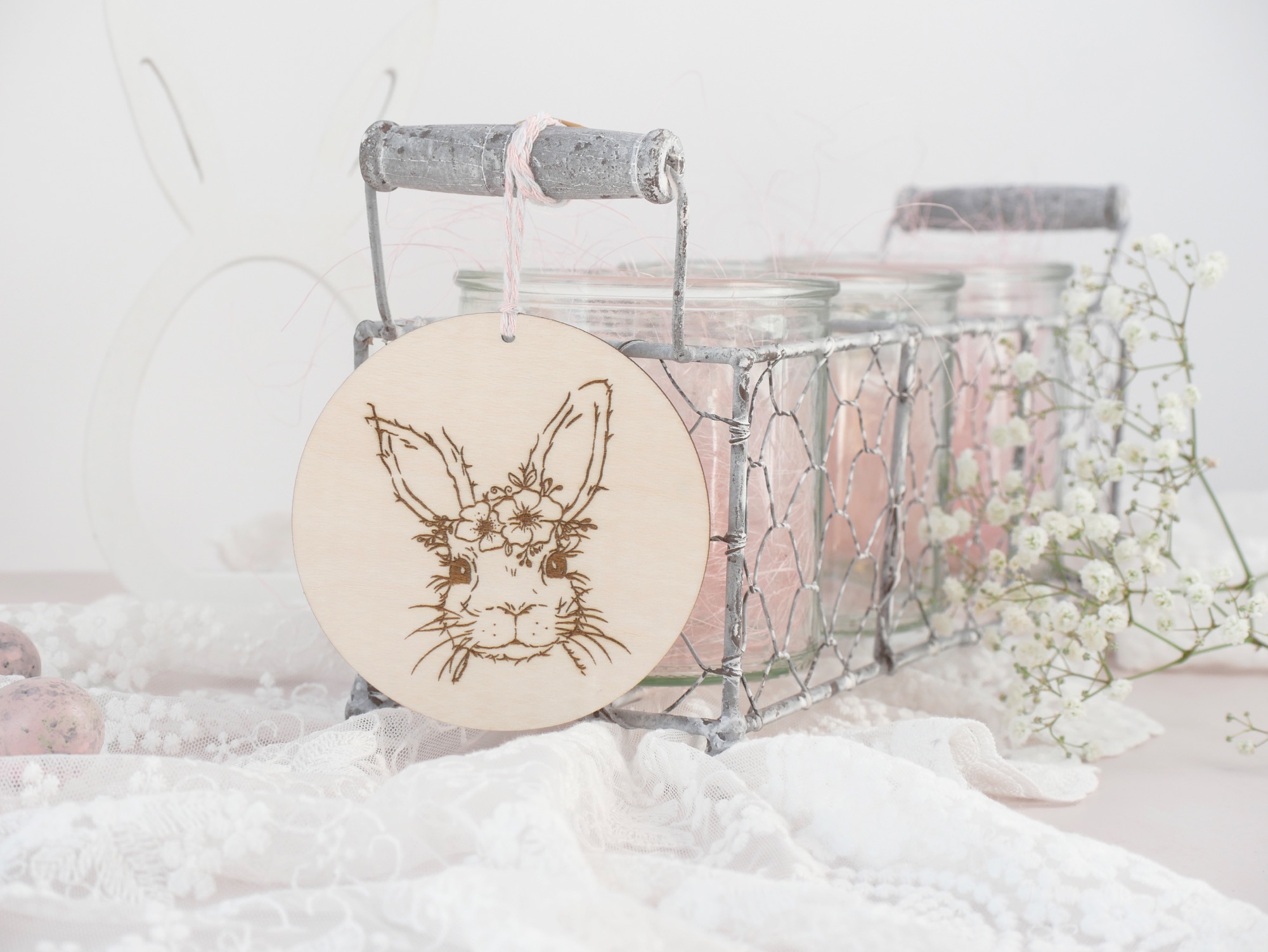 Anhänger Osterhase mit Blüten
