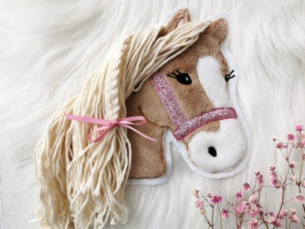 Aufnäher Pferd mittelbraun mit Glitzerhalfter