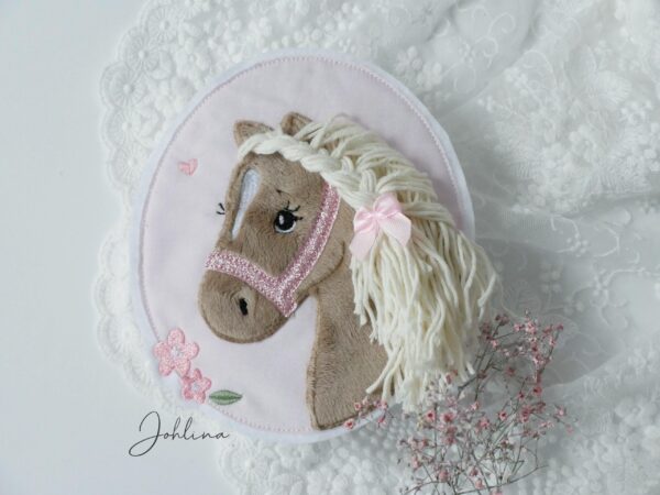 Aufnäher Pony mit flauschiger Mähne