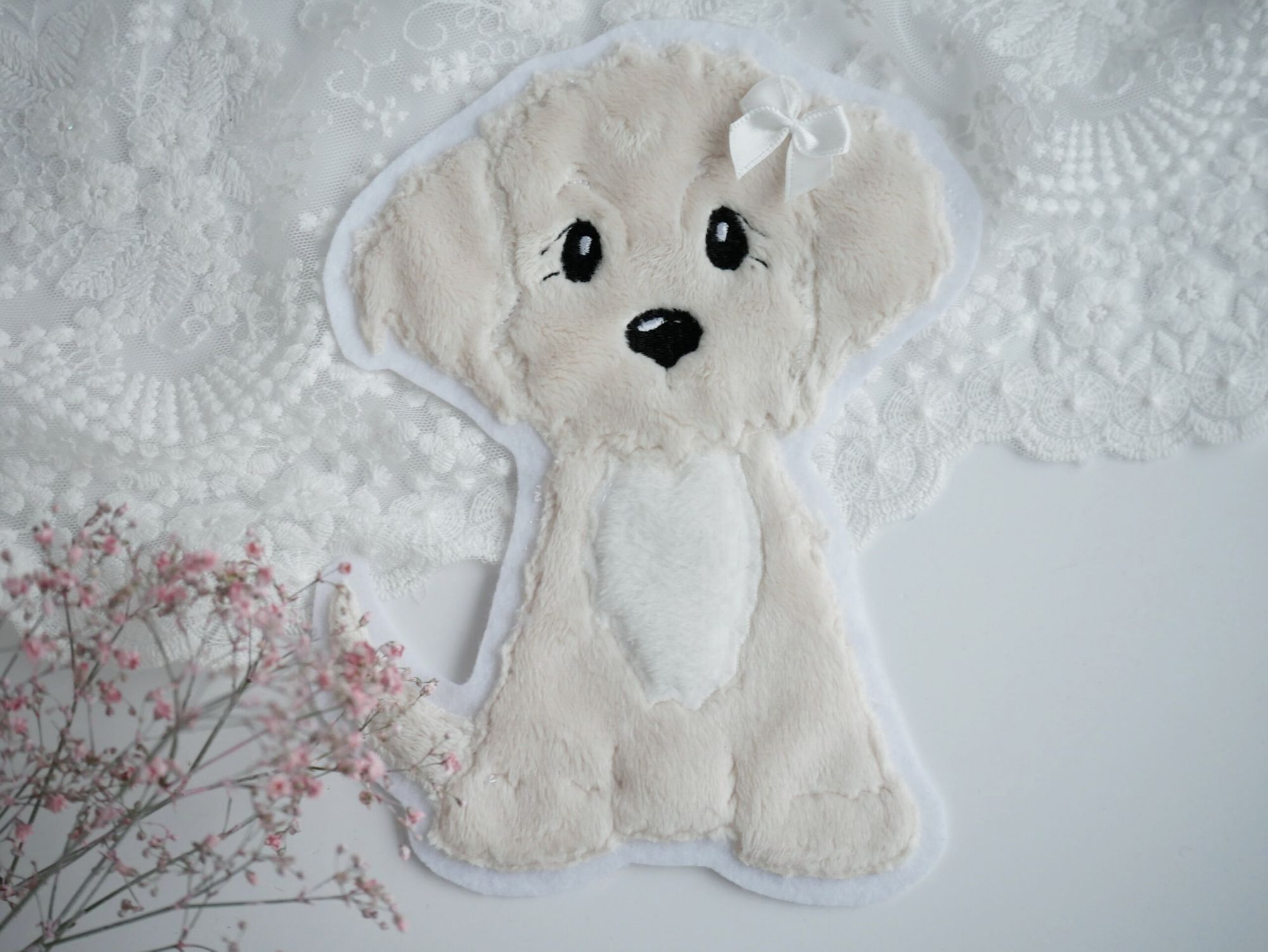 Aufnäher kleiner Hund creme