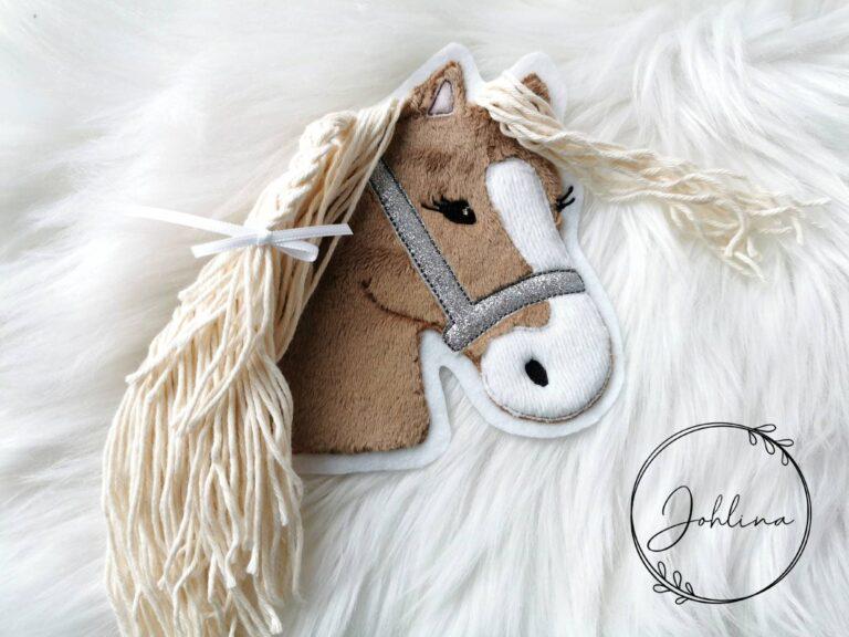 Aufnäher Pferd mittelbraun mit Glitzerhalfter – Bild 2