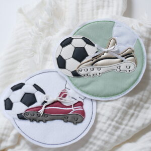 Fußball Aufnäher mit Fußballschuh – cooler Patch für kleine Fußballfans